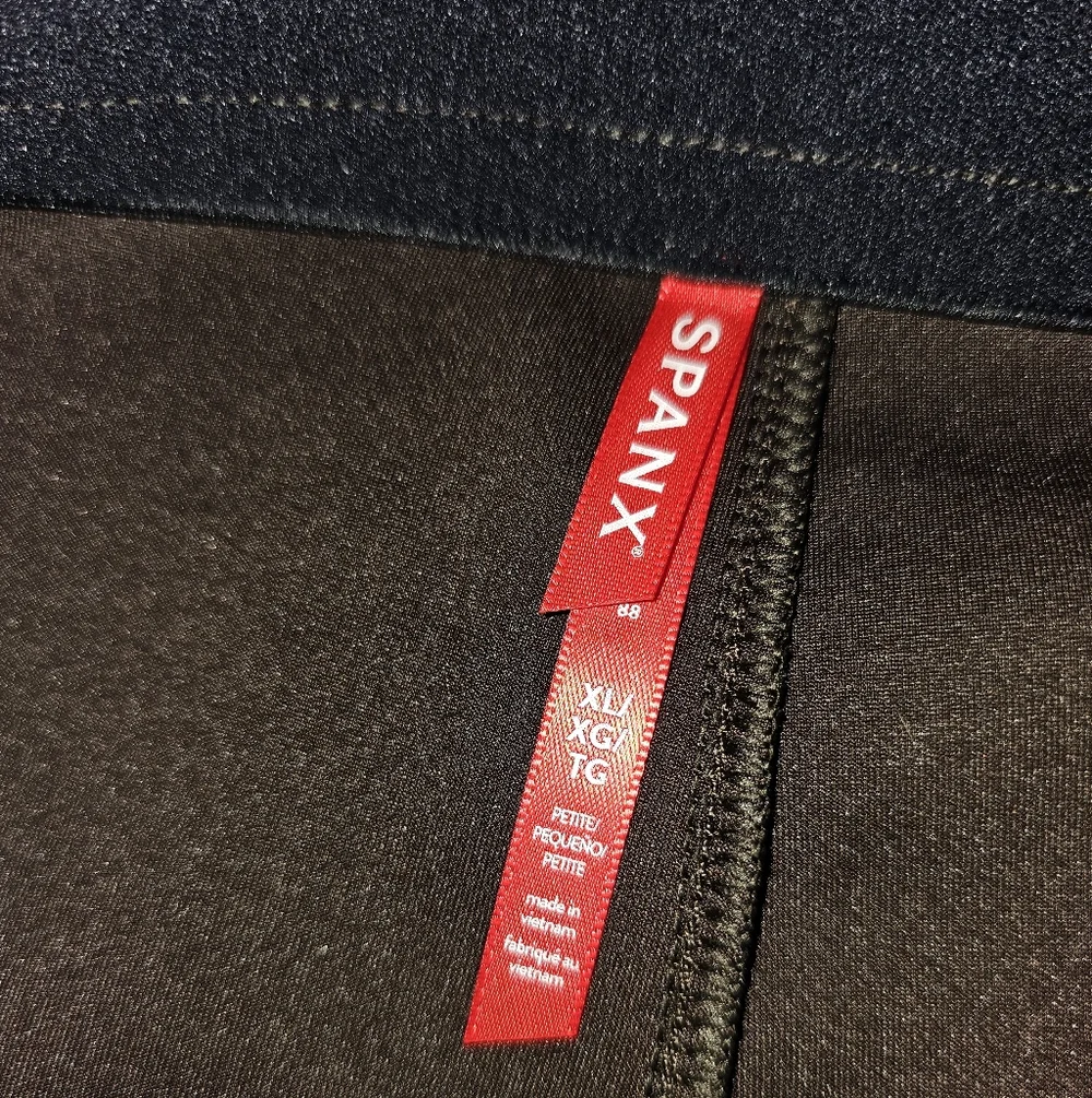 2 Pair NWT SPANX Pants, 1 Flare Nwt One Straight Leg Worn Once - Picture 4 of 12